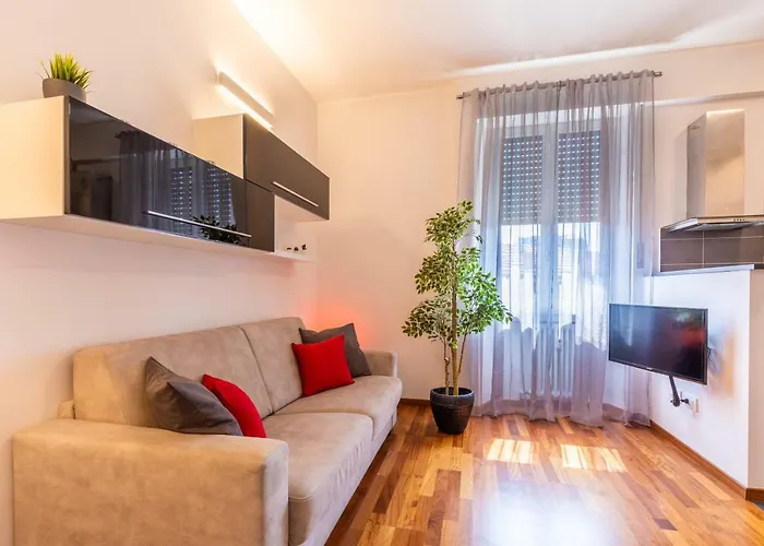Golden House Milano